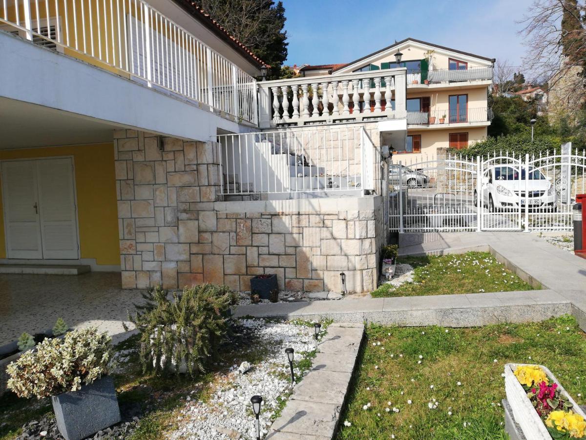 Guest House Vila Luka ポルトローシュ エクステリア 写真