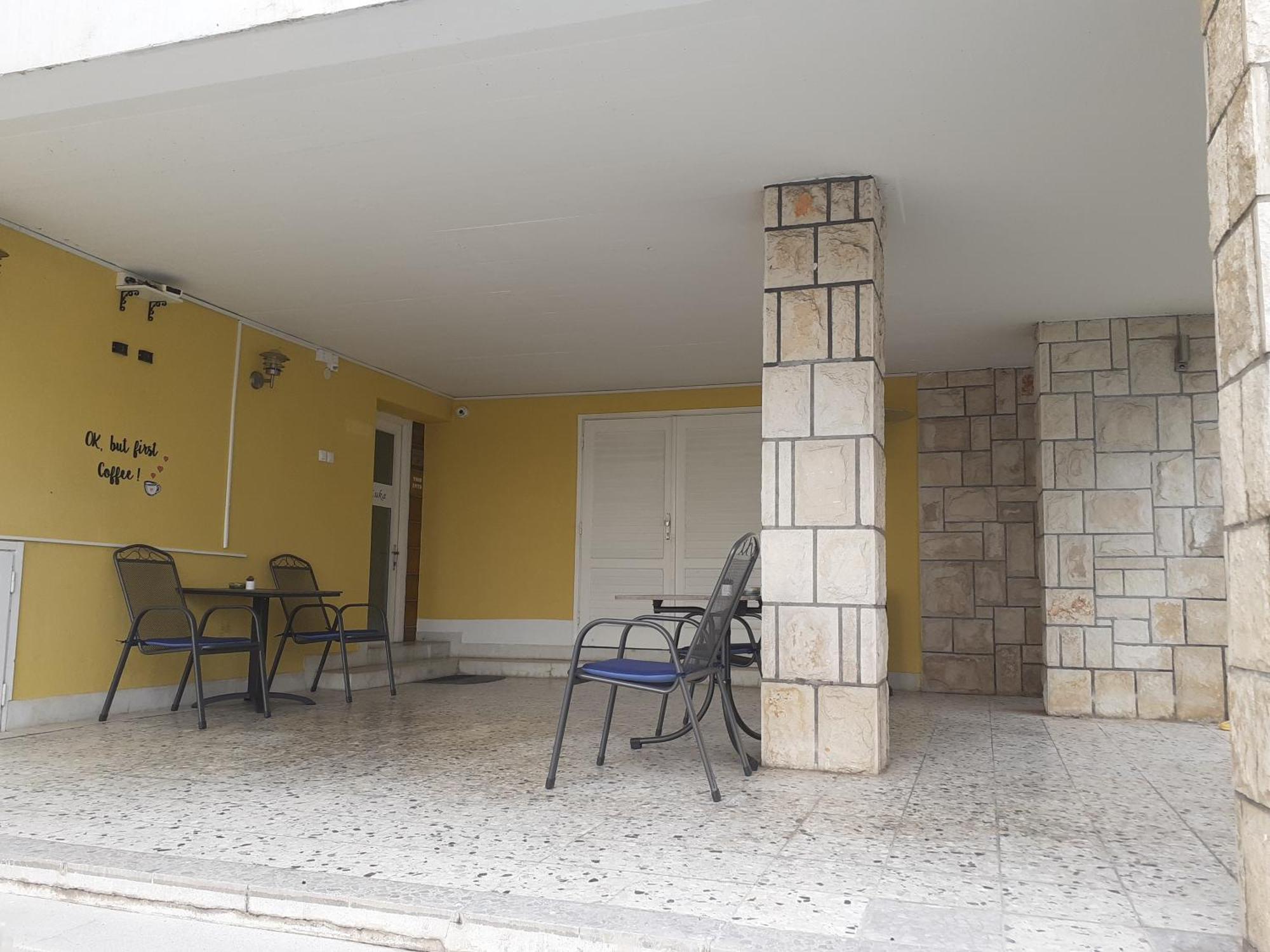 Guest House Vila Luka ポルトローシュ エクステリア 写真